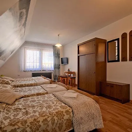 Osrodek Wypoczynkowy Trzy Korony Guest house